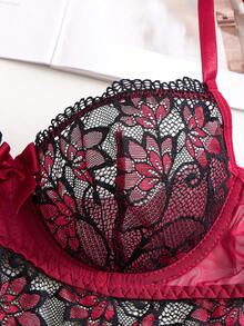 2PCS Women's Sexy Lingerie Set With Steel Rims, Black And Red Contrasting Lace, Bow Decoration, Semi Transparent Lace Patchwork Lace Hem Lingerie And Underwear, Gorgeous And Sexy Gothic Style Bra