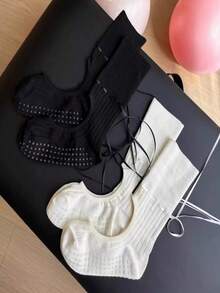 1/4 زوج جوارب نسائية ذات شريط مفرغ لليوغا والبيلاتس مانعة الانزلاق، جوارب يوغا ملونة، جوارب بيلاتس لاصقة مع قبضة وجوارب يوغا قابلة للتنفس، مناسبة للباليه واليوغا