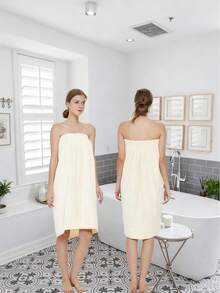 Peignoir ultra-doux et ajustable pour femmes avec fonction de jupe-serviette amovible, qui peut sécher rapidement et conserver la température après la douche. Confortable et respirant pour le spa et le sauna. Portable et facile à emporter, empêchant l'exposition. La version ample avec design ajustable peut s'adapter à différentes formes et styles. - Multicolore - Voir 9