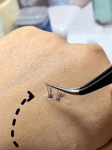 睫毛延长工具，黑色弯镊子，化妆工具，睫毛镊子