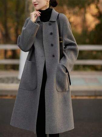 女士新款秋冬款式，秋冬热销单品，舒适休闲灰色双面长款大衣，修身剪裁，经典翻领，保暖秋冬纯色口袋，前襟纽扣，适合办公及日常穿着，带大口袋，圣诞节、春节及新年必备单品