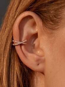 1pc Korean-Style Elegant And Simple Cross Ear Cuffs, Suitable For Banquets, Beach Vacations, Dates, Parties, Valentine's Day, Halloween, Christmas, New Year's Day, And As Gifts