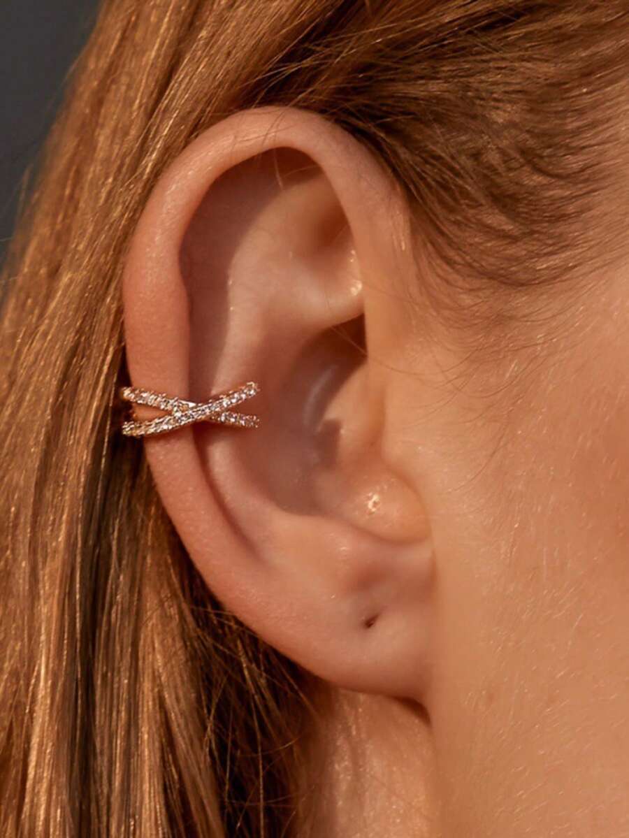 1pc Korean-Style Elegant And Simple Cross Ear Cuffs, Suitable For Banquets, Beach Vacations, Dates, Parties, Valentine's Day, Halloween, Christmas, New Year's Day, And As Gifts