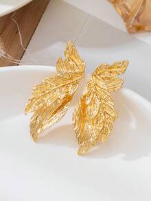 2pcs Fashionable Minimalist Textured Leaf Design Earrings, Suitable For Women's Daily, Date, Holiday And Party Wear - Yellow Gold - View 4