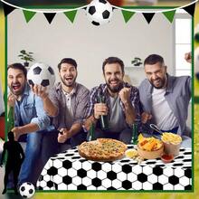 6 buc. față de masă de unică folosință pentru decorațiuni de petrecere, 137 * 274 cm / 54 * 108 inci, față de masă simplă cu model de fotbal alb-negru, potrivită pentru diverse petreceri tematice și decorațiuni de zi cu zi.
