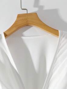 Women's Fashion Bestselling Versatile Elegant V-Neck Waist Tie Cinched Waist Slim Fit Solid Color Long Sleeve White Blouse, Spring/Autumn