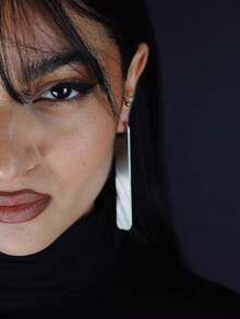 1 Pair Elegant Gold Cross Earrings, Stud Symbol Earrings, Gold Iconic Earrings, Everyday Jewelry, Original Design Earrings, Customized Jewelry For Opposite Designs, Personalized Name Customization Earrings, Opposite Styles, Rectangular, Abstract Design Styles.