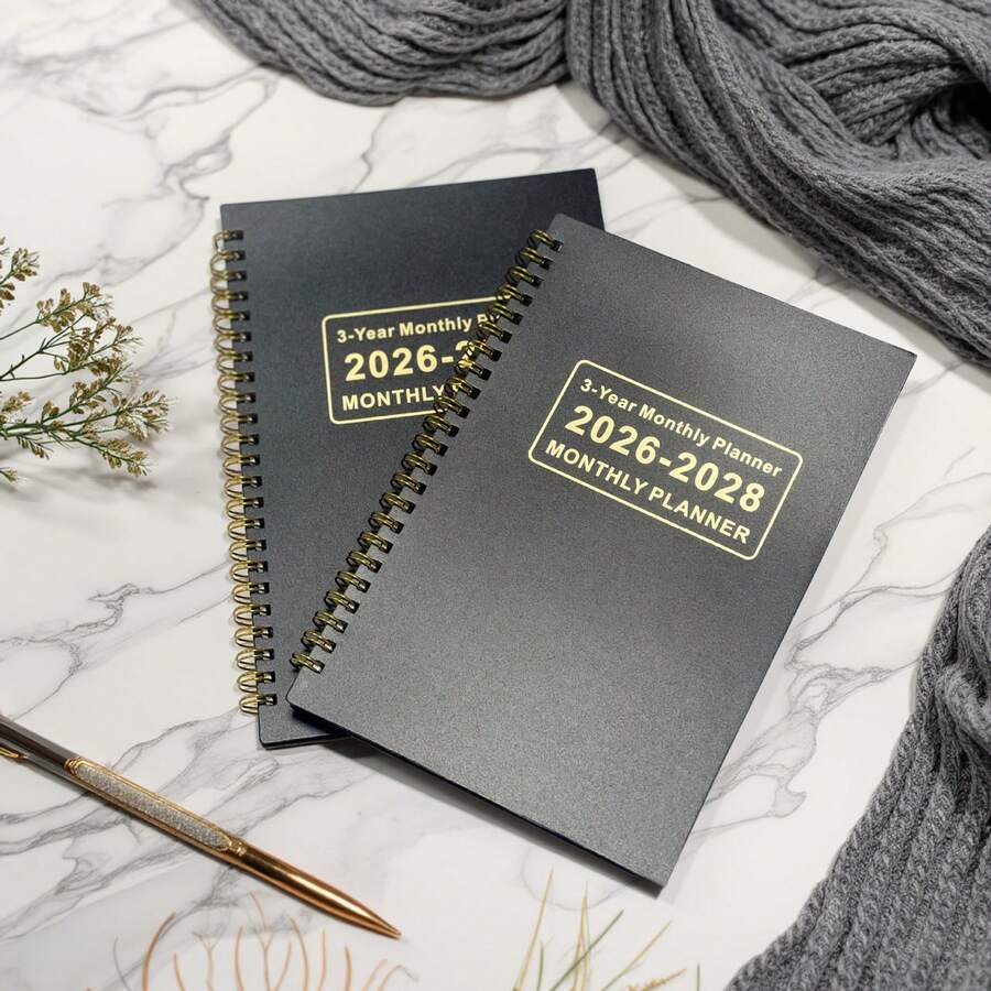 1 pieza Cuaderno A5 con plan innovador y práctico de 3 años 2026-2028, libro de planificación anual, semanal y diaria, gestión del tiempo, manual de eficiencia, establecimiento de objetivos, planificación de proyectos, tapa dura, aplicable para estudiantes, diario de trabajo, horario de estudio