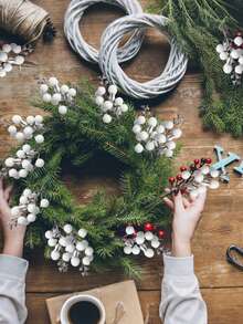 14pcs Christmas Decorations - Pink Glitter Berries Stems, Shiny Christmas Pine Branches 11 Inch (Approx. 28cm) Artificial Christmas Tree Ornaments, DIY Christmas Wreaths, Crafts, Holiday And Home Decor, Pink, Christmas Greenery Multicolor Artificial Flowers, Christmas Decorations, Christmas Decor Home, Christmas Gifts, Christmas Ornaments For Tree (White)