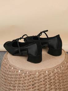 方头粗跟女鞋，百搭蝴蝶结一脚蹬平底鞋，时尚穆勒鞋，黑色镂空高跟鞋，女式高跟浅口鞋，尺码偏大 35-43 - 黑色中空(雙蝴蝶結) - 查看 6