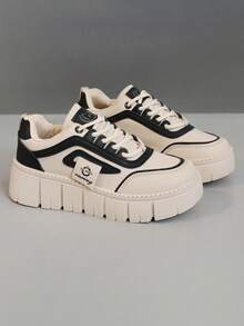 1 双女式休闲运动厚底运动鞋，圆头系带户外皮鞋，春夏