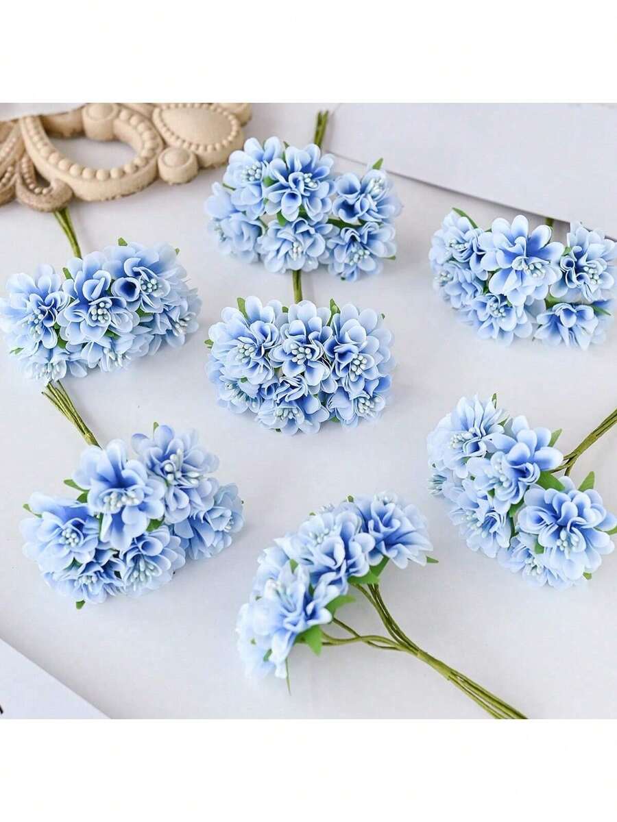 1/160支装 6头迷你人造玫瑰花苞，手写贺卡，DIY花环材料，糖果盒配件，家居及婚礼装饰，新娘腕花，秋季装饰，人造植物，新年装饰，生日蛋糕用品 - 藍色 - 查看 1