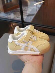 A Pair Of New Autumn Children's Fashionable Sneakers Simple Girls' Casual Shoes Flat Soles, Suitable For Outdoor Wear Boys' Shoes With Any Clothing, Anti-Slip And Durable Soles Are Suitable For Walking And Running, Etc.