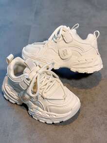 1 Pair Fashion Children's Sports Shoes, PU Leather Patchwork Waterproof Low-Top Thick Sole Non-Slip Running Shoes, Campus Style Boys & Girls Comfortable Casual Shoes, Students Shoes Suitable For All Seasons