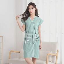 1pc Minimalist Wearable Bathrobe, With Pineapple Grid Texture For Quick Drying And Soft Dressing