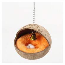 Kleine natürliche Kokosnussschale Vogelnest/Haus/Bett, geeignet zum Nisten & Brüten, mit Anti-Picken Pad und Glocke, passend für Papageien, Aras und andere Vögel (Glockenfarbe zufällig), inklusive Nestpolster/Kokosfaser, geeignet für alle Jahreszeiten - Verschiedenfarbig - Übersicht 16