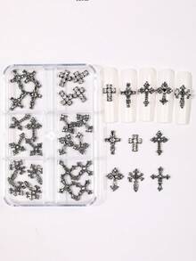 1 Caixa com 24 Peças Joias de Unha em Cruz 3D - Decorações de Arte de Unha em Metal de Liga Gótica com Strass | Acessórios de Unha Acrílica Encantos de Unha - Preto - Visão 3
