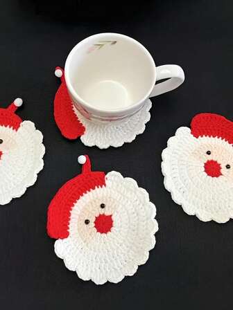 2/4 件手工钩针圣诞老人杯垫 - 节日红白圣诞装饰，耐用的织物饮料杯垫，适合节日餐桌布置，仅可手洗，独特的圣诞礼物，圣诞花环，季节性餐具，异想天开的装饰，充满爱意制作
