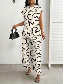 Plus Size Summer And Autumn Women's Fashion Ready-To-Wear, Plus Size Sets, Casual Elegant Short-Sleeved Tops & Loose Straight Leg Trousers Women's Outfit Two-Piece Set - 米色 - 查看 9