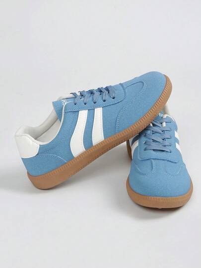 女士透气休闲平底运动鞋