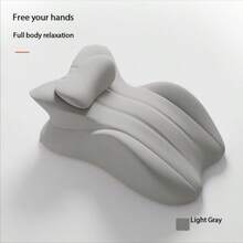 舒适随需：一体式超便携垫。无论是看电影、做瑜伽还是午后小憩，都能让您尽享舒适放松。