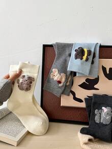 1 par de calcetines de tripulación con diseño de animales versátil y lindo, calcetines casuales de invierno/otoño para mujer