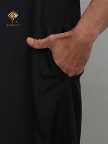 AL HARAMAIN HARAMAIN 新款斋月摩洛哥长袍，时尚简约优雅的阿拉伯男士长袍，白色四扣设计，男士优雅阿拉伯长袍 - 柔软长袖祈祷服，可机洗，适合所有季节、斋月和正式宗教场合 | 圆领设计 | 光滑质地 | 男士正装男士传统阿拉伯长袍，摩洛哥风格设计 - 黑色 - 查看 7