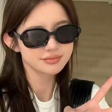 1pc Retro Square Frame Fashion Unisex Fashion Glasses, Rectangular Glasses For Small Face, Yellow Lens Vintage Fashion Glasses, Fashionable Protective Beach Accessory Fashion Glasses, Suitable For Pairing With Sweaters, Jackets, Hoodies, Jumpsuits, And Cargo Pants - Champagne - View 9