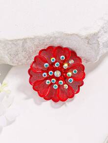 دبوس للنساء