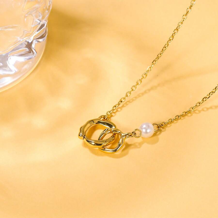 1pc Minimalist Gold Pearl Double Ring Pendant Necklace, Classic Chain Design Suitable For Women's Daily Wear, Fashionable Accessory