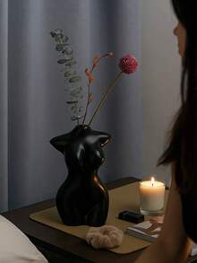 1件现代女性人体造型花瓶，简约白色树脂雕塑，适合插花，北欧美学家居装饰点缀，优雅的装饰品，适用于客厅、卧室、办公室、书架和桌面，是婚礼艺术装饰、母亲节礼物、房间装饰花瓶、玻璃花瓶的完美之选。 - 彩色 - 查看 8