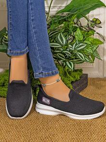 "Export Platform Round Toe Slip-On Sports Shoes Women 2025 Summer Large Size Breathable Running Shoes Soft Sole Casual Lace-Up Lightweight Women" - Black - View 2