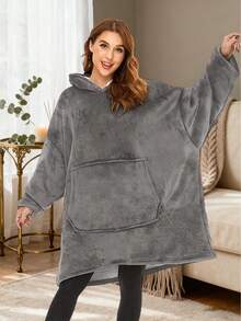 2/1pc Cozy Wearable Blanket Hoodie - Oversized Plush Sweatshirt With Sleeves And Huge Pockets, Warm Blanket For Men And Women, Perfect For The Couch Or Bed,Comfortable Flannel, A Must-Have For Halloween And Christmas, Nightgown, Warm And Cold-Proof ,Perfect For Home Decor Parties, And Christmas Gifts.Christmas Decor,Christmas,Christmas Decorations Home,Christmas Decorations Home