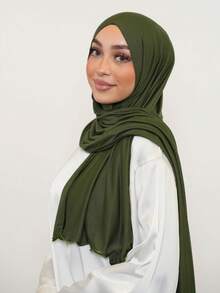 1 pieza Pañuelo de mujer casual de unicolor, suave modal con ribete de volantes, pañuelo hiyab conservador liso adecuado para uso diario con vestido - Verde Oliva - Ver 2