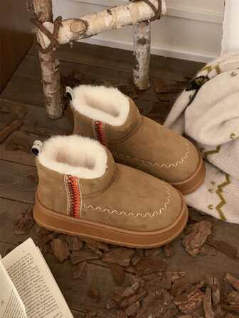 XIXITIAO 1 Pair Comfortable Fashion Versatile Snow Boots, Fashionable Casual Lightweight Short Boots, Anti-Slip Wear-Resistant Flat Slippers, Retro Embroidery Pattern Snow Boots Suitable For Outdoor Wear