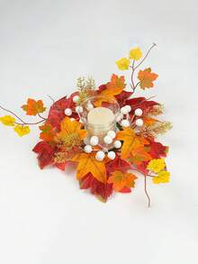 Una corona de vela decorativa de Halloween/Navidad para decorar el centro de la mesa de otoño. Hecha de hojas artificiales, bayas, girasoles y piñas. Presenta un tema otoñal y tiene un estilo rústico natural. Colores: amarillo, naranja, rojo. Forma: circular. Diseño de varias capas.