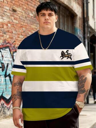 大码男士休闲圆领 T 恤，涤纶针织面料，舒适透气，时尚撞色格子印花，休闲街头条纹格子撞色拼接设计，新颖个性化上衣