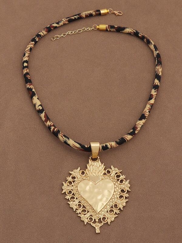 1pc Fashion 2025 New Luxury Retro Leopard Pattern Cord Necklace, Matte Gold Large Hammered Flower Pendant Necklaces For Women's Daily Wear 18"+2" Extend Chain