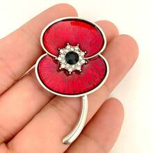 Abzeichen zum Gedenktag in Großbritannien "Auf dass wir nicht vergessen" rote Mohnblume Brosche Schmuck Kostümzubehör Taschenanhänger Bürozubehör