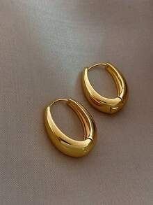 1pair Simple TearDrop Hoop Earrings, Chunky Gold Tone Water Droplet Earrings, U-Shaped Earrings, Oval Hoop Earrings, Stylish And Elegant Lightweight Dainty Women Jewelry, Perfect Gift For Her