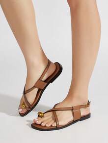 Brown Square Toe Metal Buckle Decor Casual Flat Roman Sandals, For Commute And Everyday Wear