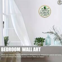 1 pièce Panneau rond vintage - Texte "Heureux" avec motif de trèfle vert - Décoration de fête réutilisable pour la maison, le bar, le café, le dortoir - Décoration de pub irlandaise - Cadeau de fête idéal - Décoration imprimée plate, 2D plate, convient pour la décoration de la pièce