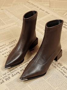 Bottes cheville élégantes à bout pointu en métal marron, nouvelles bottes mi-mollet mode automne/hiver 2025, convient pour le travail, les fêtes, les mariages, les boîtes de nuit