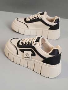 1 双女式休闲运动厚底运动鞋，圆头系带户外皮鞋，春夏