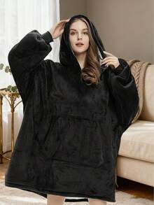 2/1pc Cozy Wearable Blanket Hoodie - Oversized Plush Sweatshirt With Sleeves And Huge Pockets, Warm Blanket For Men And Women, Perfect For The Couch Or Bed,Comfortable Flannel, A Must-Have For Halloween And Christmas, Nightgown, Warm And Cold-Proof ,Perfect For Home Decor Parties, And Christmas Gifts.Christmas Decor,Christmas,Christmas Decorations Home,Christmas Decorations Home