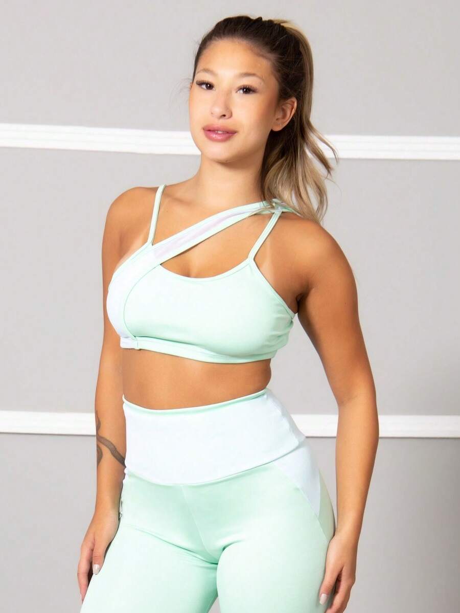 Fitness Top With Tulle Detail In The Gym 11174 - Green - View 1