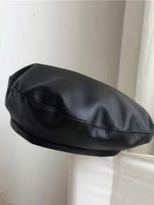 1pc Women's Black Flat Top Beret Hat, Versatile PU Painter Beret, Pumpkin Hat, Autumn/Winter