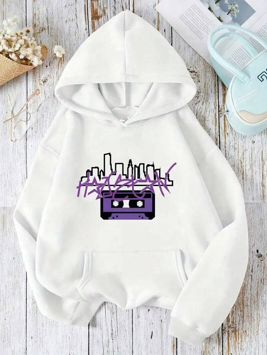 Sudadera con capucha informal para hombre con estampado gráfico de letras y cinta urbana. Jersey de poliéster elástico suave con bolsillo delantero. Lavable a máquina. Abrigada para otoño e invierno. Con un estilo playero chic y cómodo para todas las estaciones. Sudadera con capucha bonita. Sudadera con capucha de otoño. Ropa de otoño para hombre. Ropa de calle. Halloween. Sudadera con capucha para hombre. Ropa Y2K. Sudadera con capucha de Jesús. Día de Acción de Gracias. Pesadilla antes de Navidad. Navidad. - Blanco - Ver 1