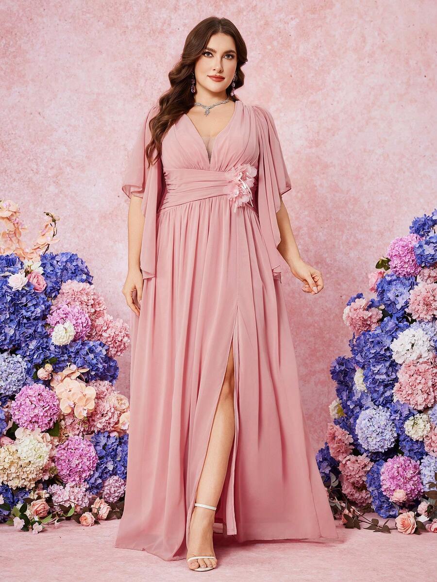 UNITHORSE V 领花朵蕾丝袖纯色雪纺腰褶手工 3D 花朵高开叉下摆晚会伴娘礼服 - 粉色 - 查看 1