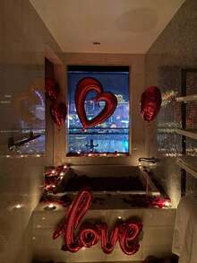 Conjunto de balões para o Dia dos Namorados com 1 peça, incluindo a palavra "LOVE", um balão vermelho vazado em formato de coração de 40 polegadas e um balão metalizado vermelho em formato de coração de 18 polegadas. Ideal para o Dia dos Namorados, chá de panela, pedido de casamento, festa de noivado, decoração de aniversário, decoração de casamento, artigos para festas e decoração de casa. - Multicolorido - Ver 4